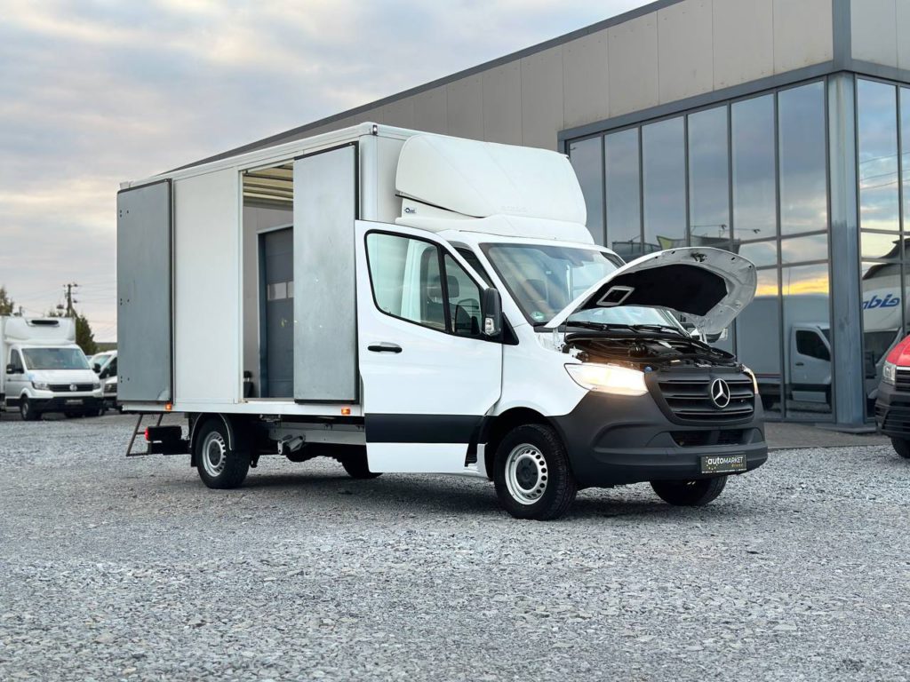 Mercedes-Benz Sprinter 2021