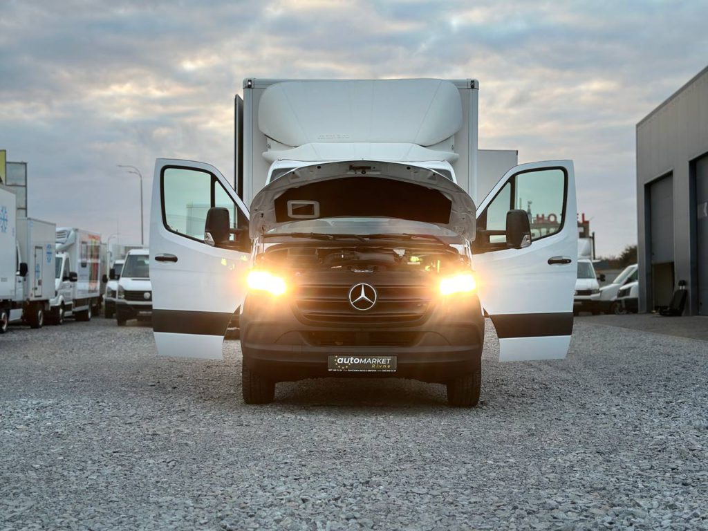 Mercedes-Benz Sprinter 2021