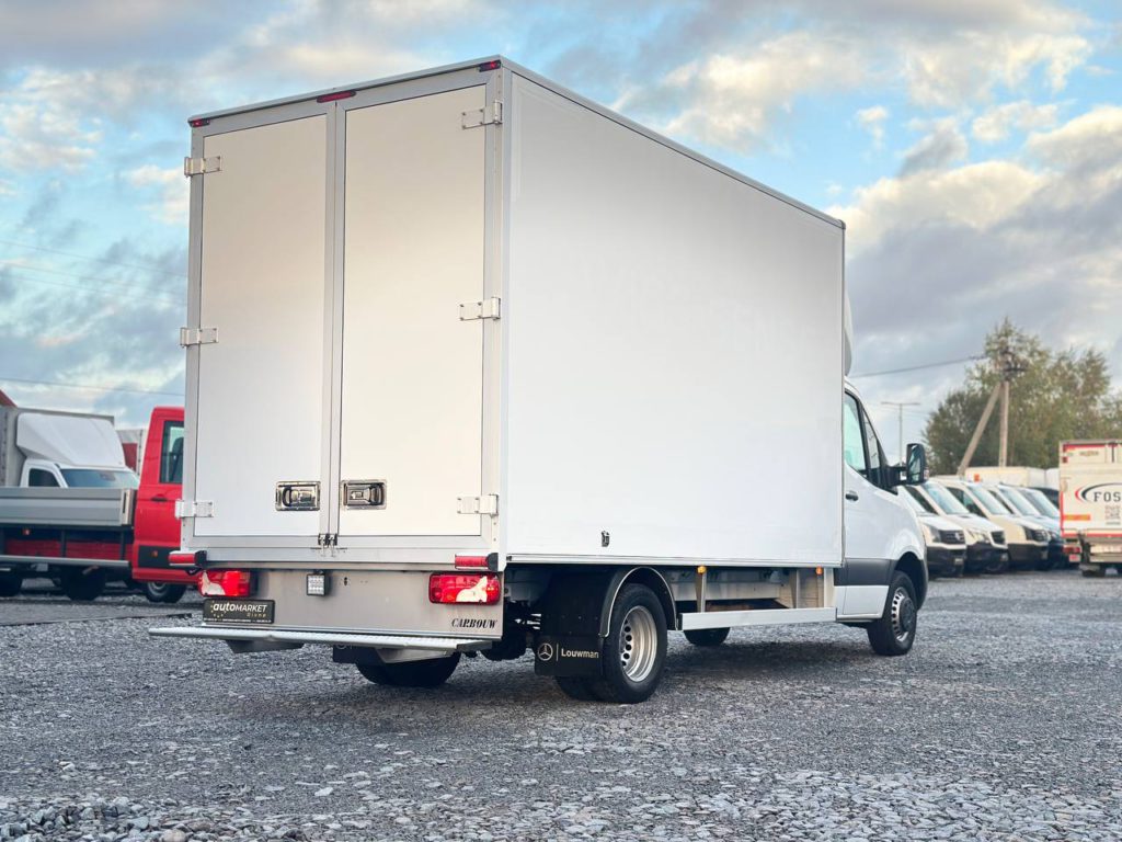 Mercedes-Benz Sprinter 2021