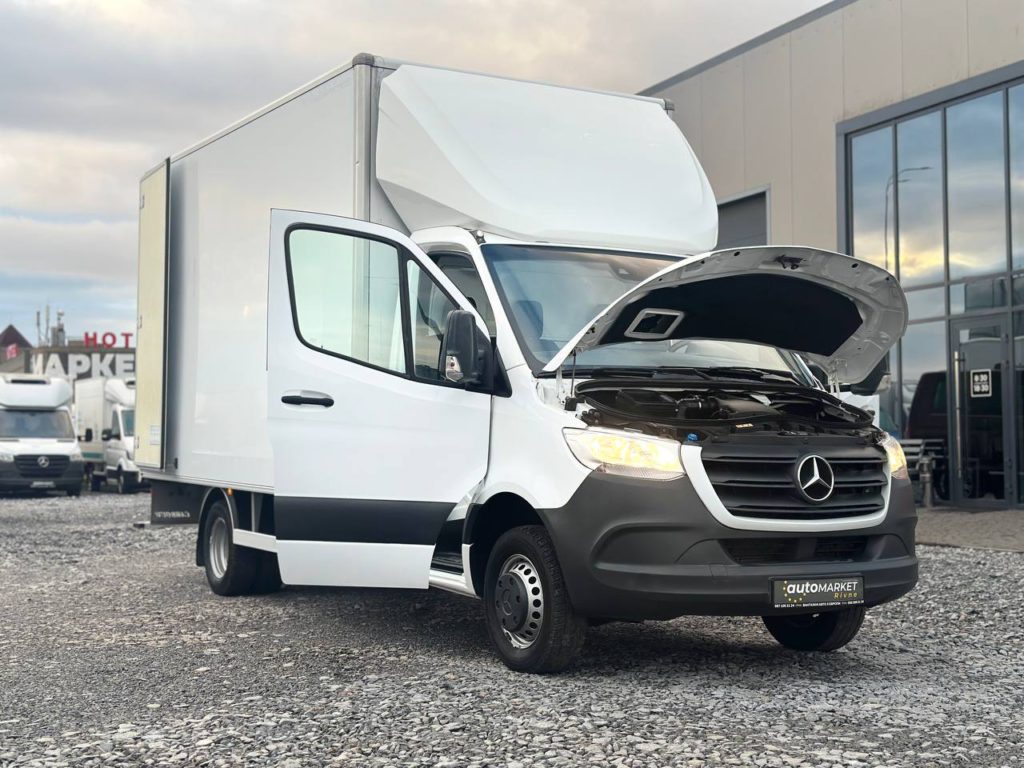 Mercedes-Benz Sprinter 2021