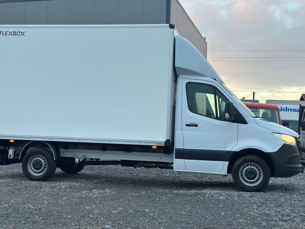 Mercedes-Benz Sprinter 2022