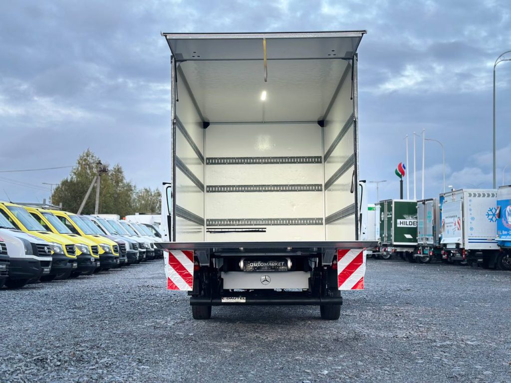 Mercedes-Benz Sprinter 2022