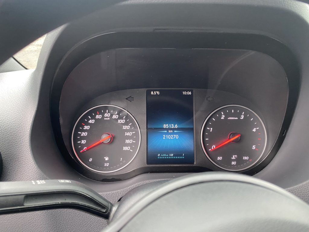 Mercedes-Benz Sprinter 2021