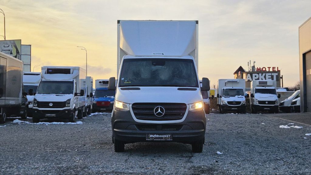 Mercedes-Benz Sprinter 2021