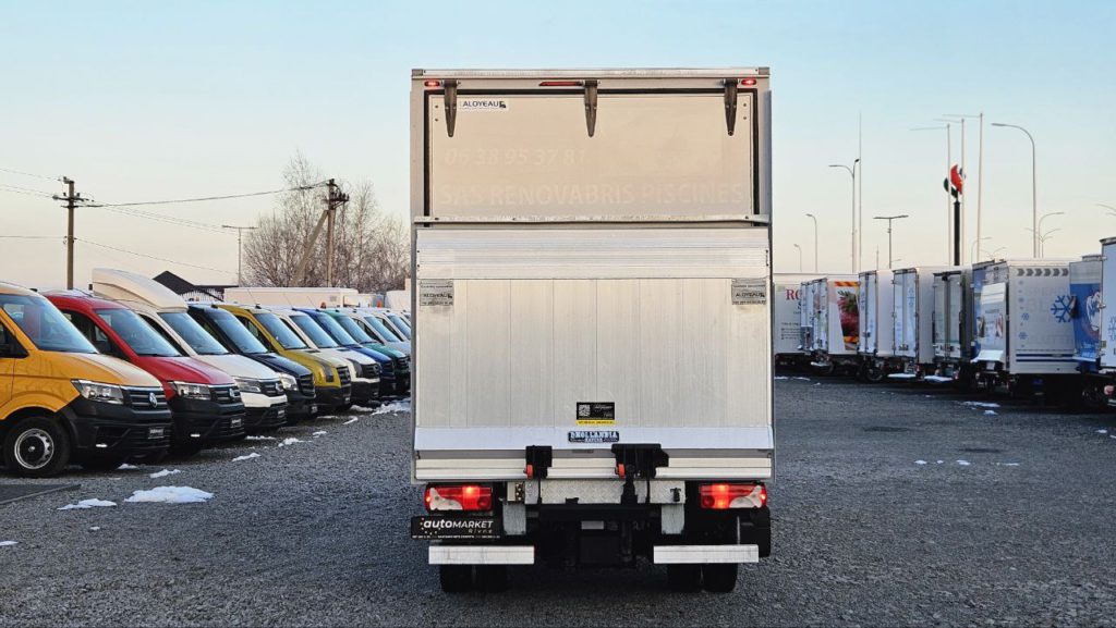 Mercedes-Benz Sprinter 2021