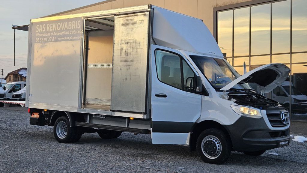 Mercedes-Benz Sprinter 2021