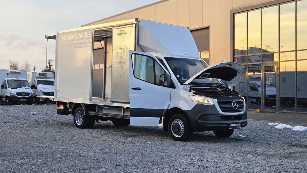 Mercedes-Benz Sprinter 2021