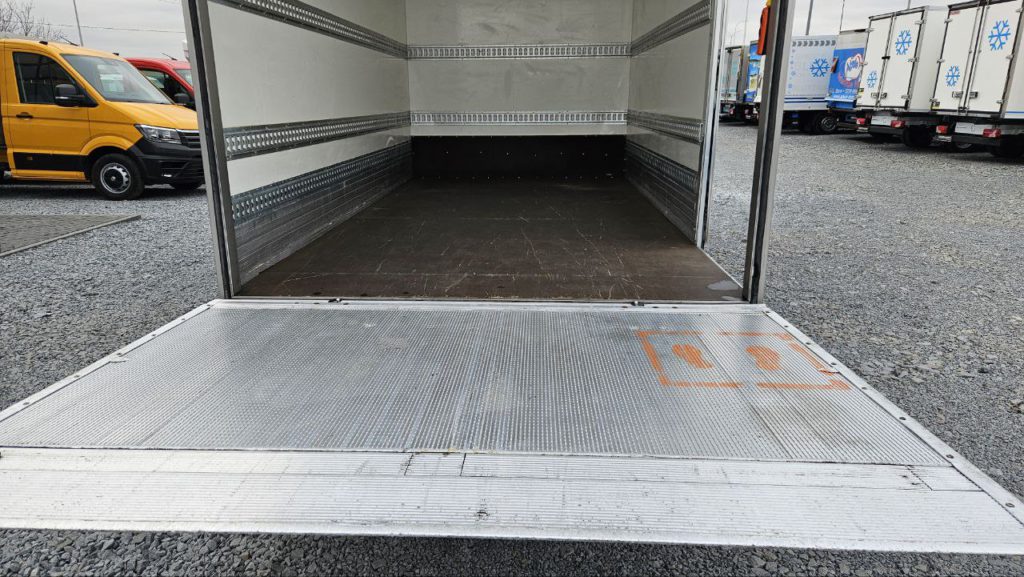 Mercedes-Benz Sprinter 2022