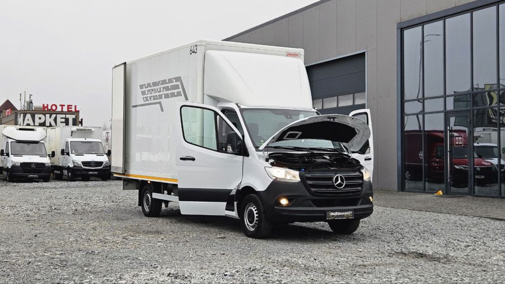 Mercedes-Benz Sprinter 2021
