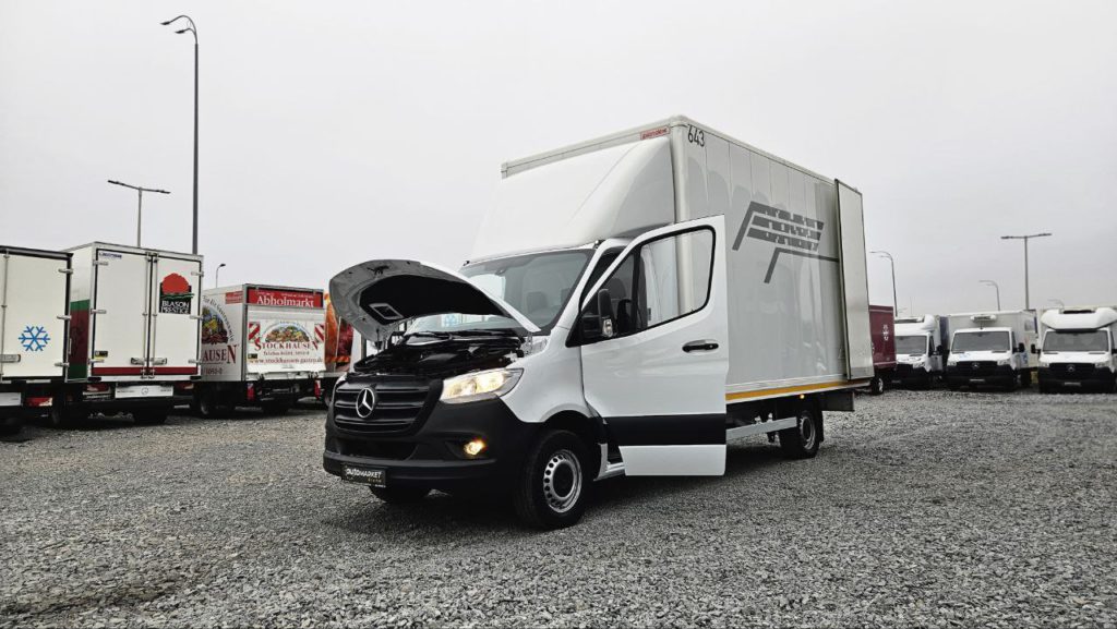 Mercedes-Benz Sprinter 2021