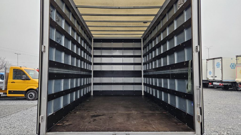 Mercedes-Benz Sprinter 2021