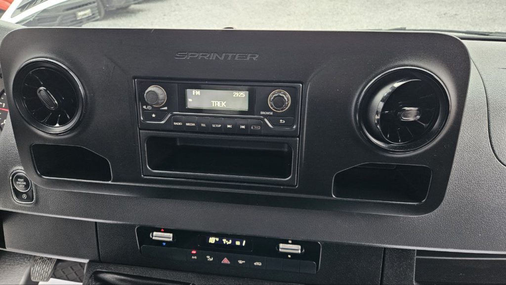 Mercedes-Benz Sprinter 2021