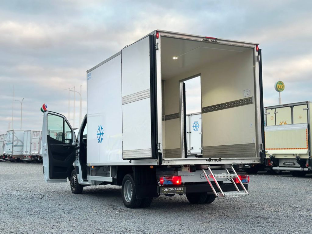 Mercedes-Benz Sprinter 2020