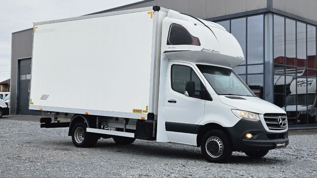 Mercedes-Benz Sprinter 2021