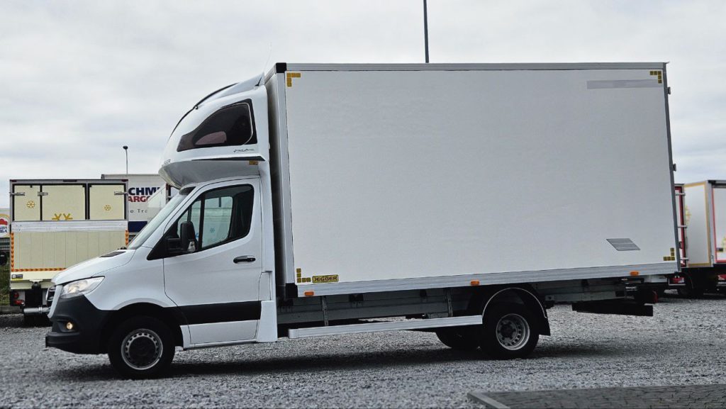 Mercedes-Benz Sprinter 2021