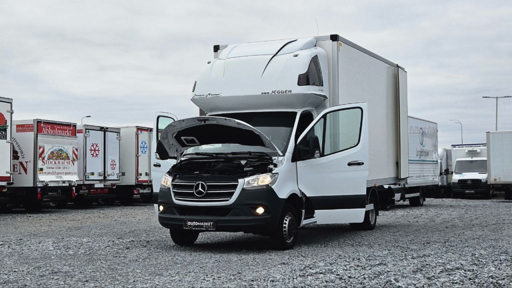 Mercedes-Benz Sprinter 2021