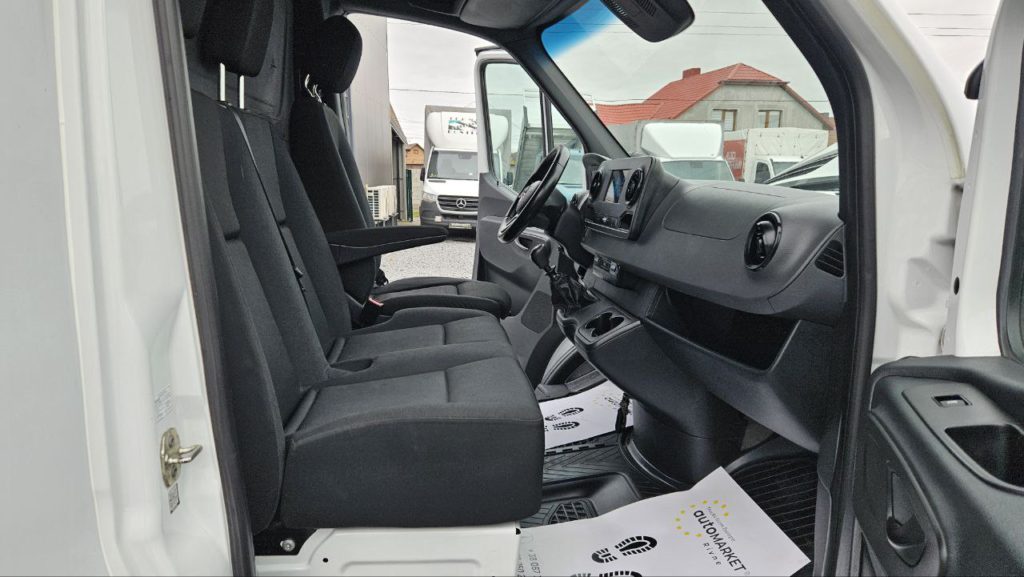 Mercedes-Benz Sprinter 2021