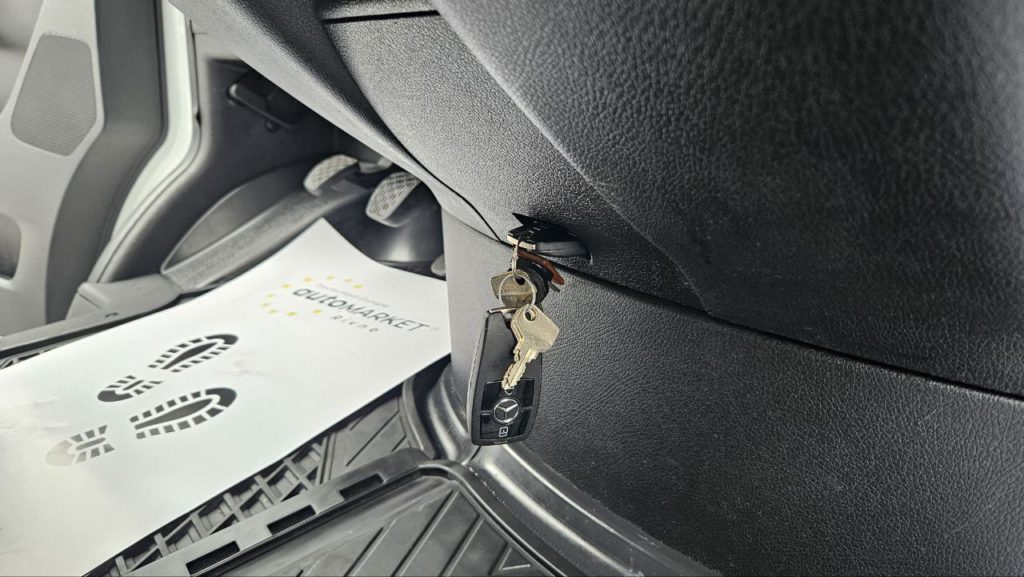 Mercedes-Benz Sprinter 2021