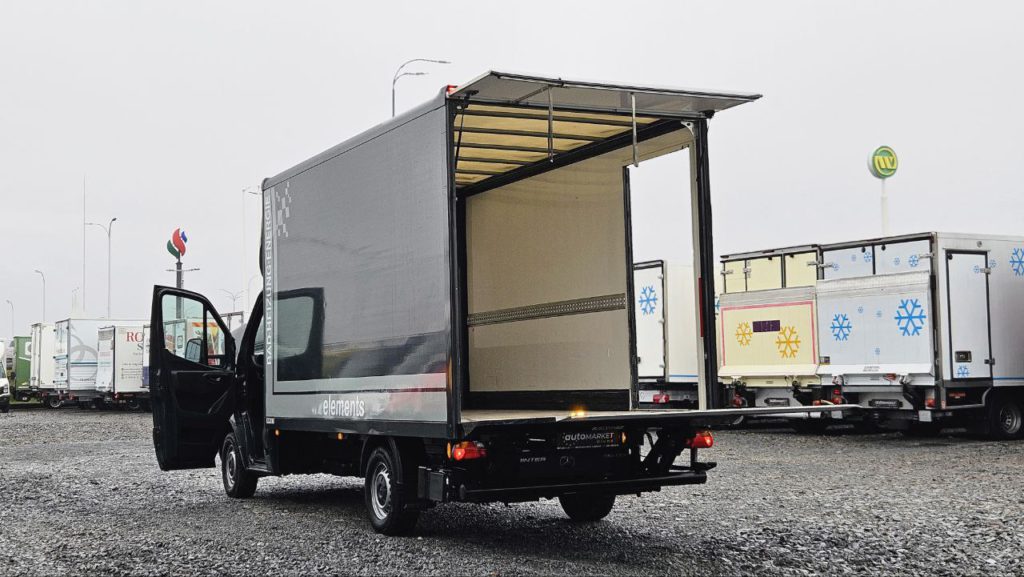 Mercedes-Benz Sprinter 2022