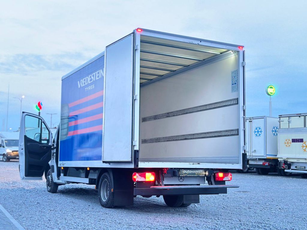 Mercedes-Benz Sprinter 2020