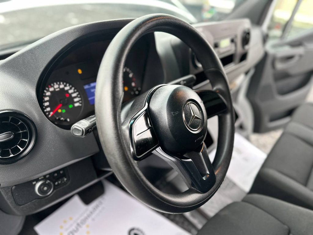 Mercedes-Benz Sprinter 2020