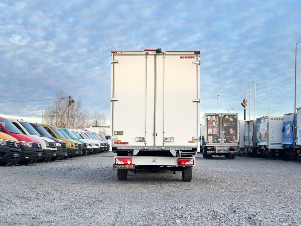 Mercedes-Benz Sprinter 2022