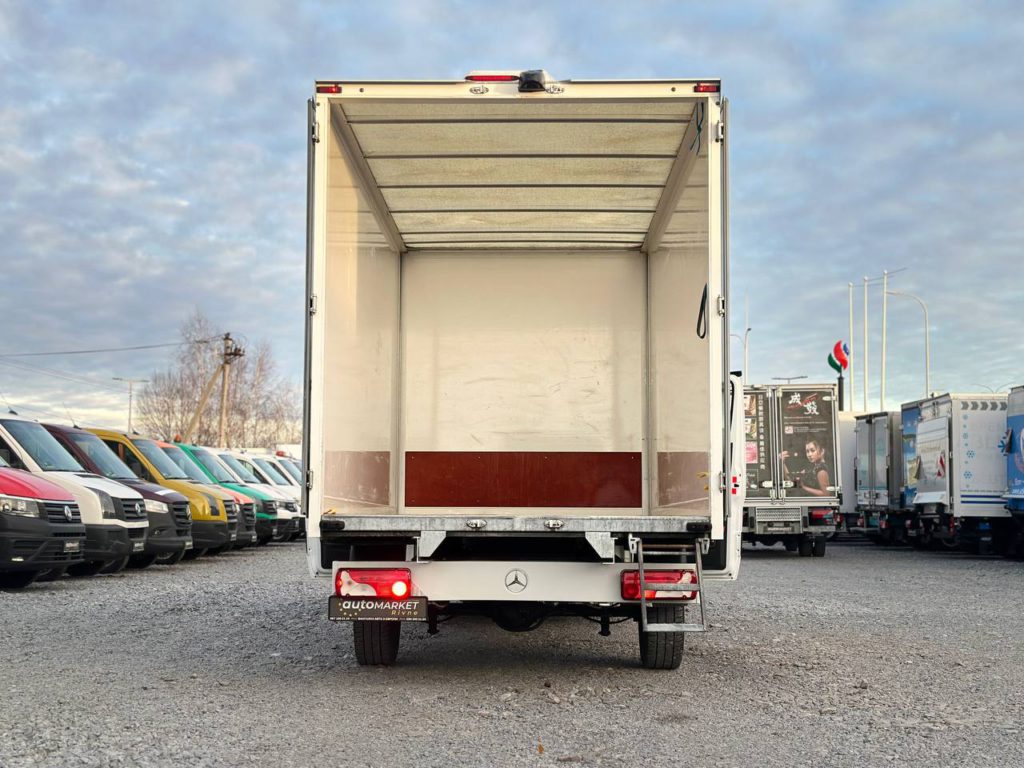 Mercedes-Benz Sprinter 2022