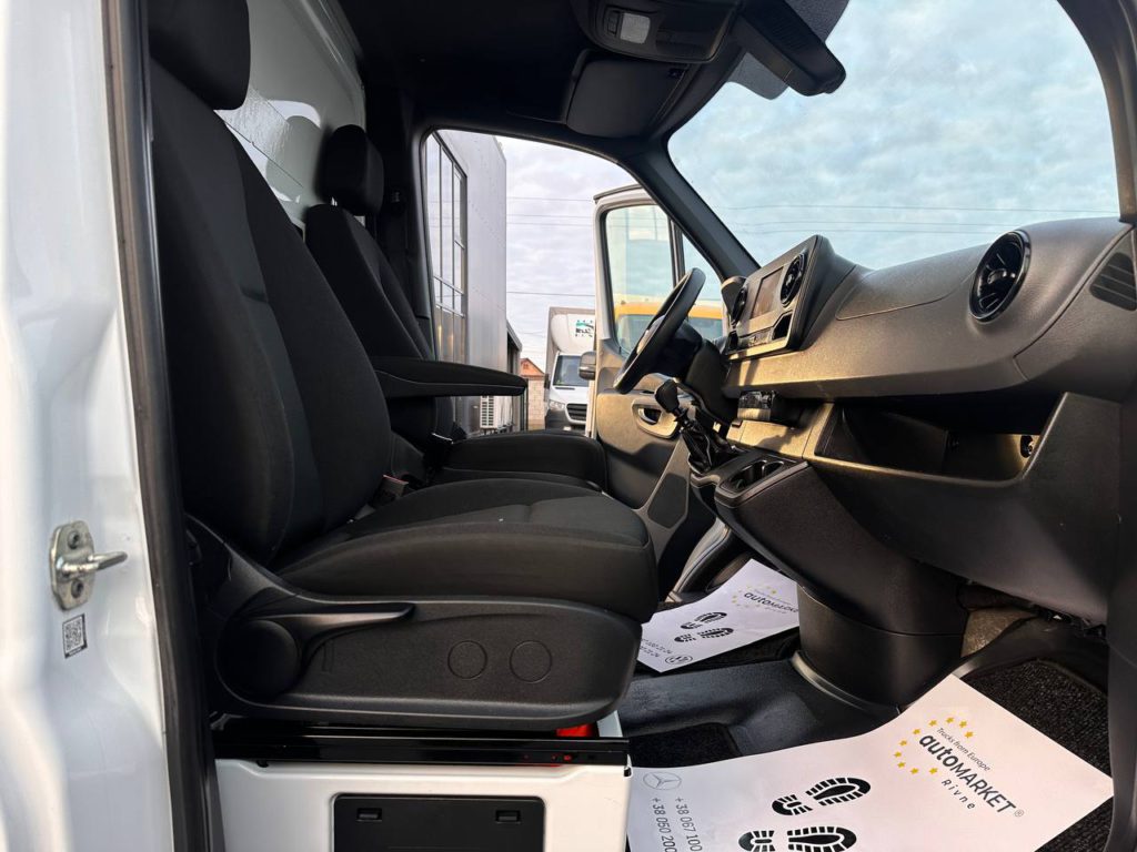 Mercedes-Benz Sprinter 2022