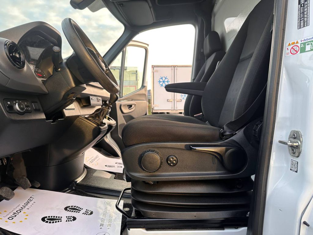 Mercedes-Benz Sprinter 2022