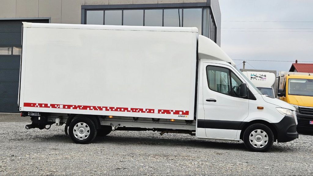 Mercedes-Benz Sprinter 2021