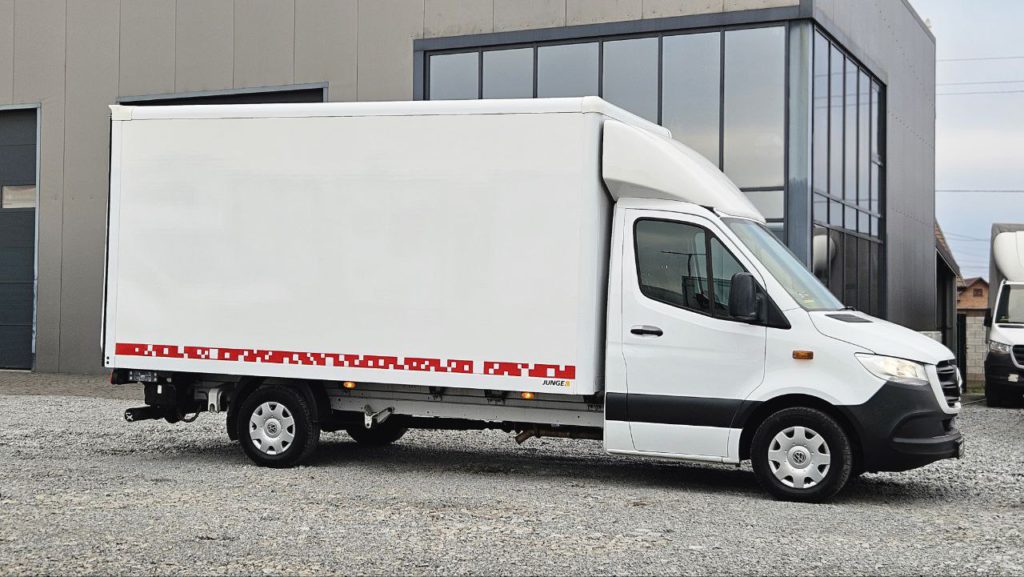 Mercedes-Benz Sprinter 2021