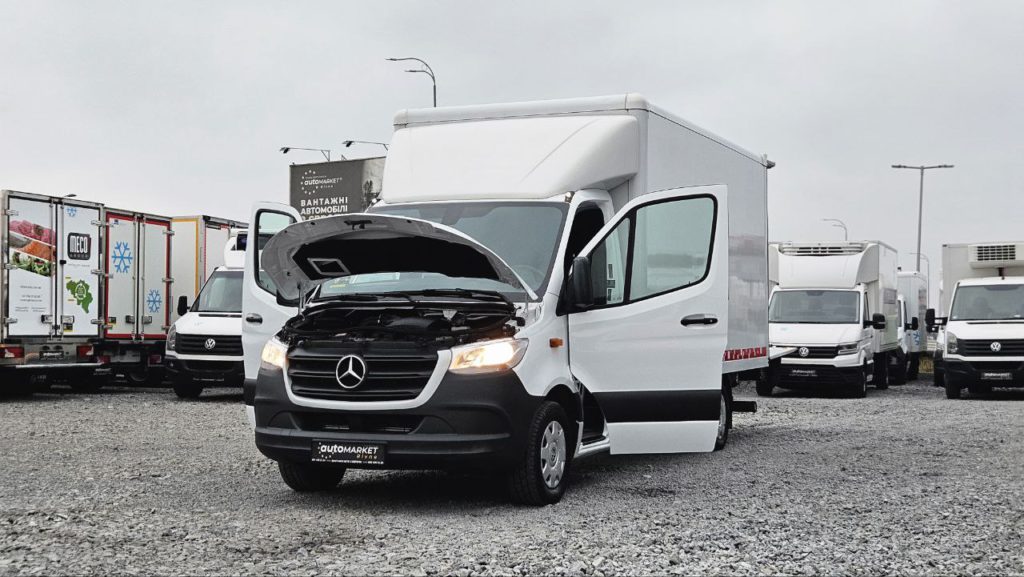 Mercedes-Benz Sprinter 2021