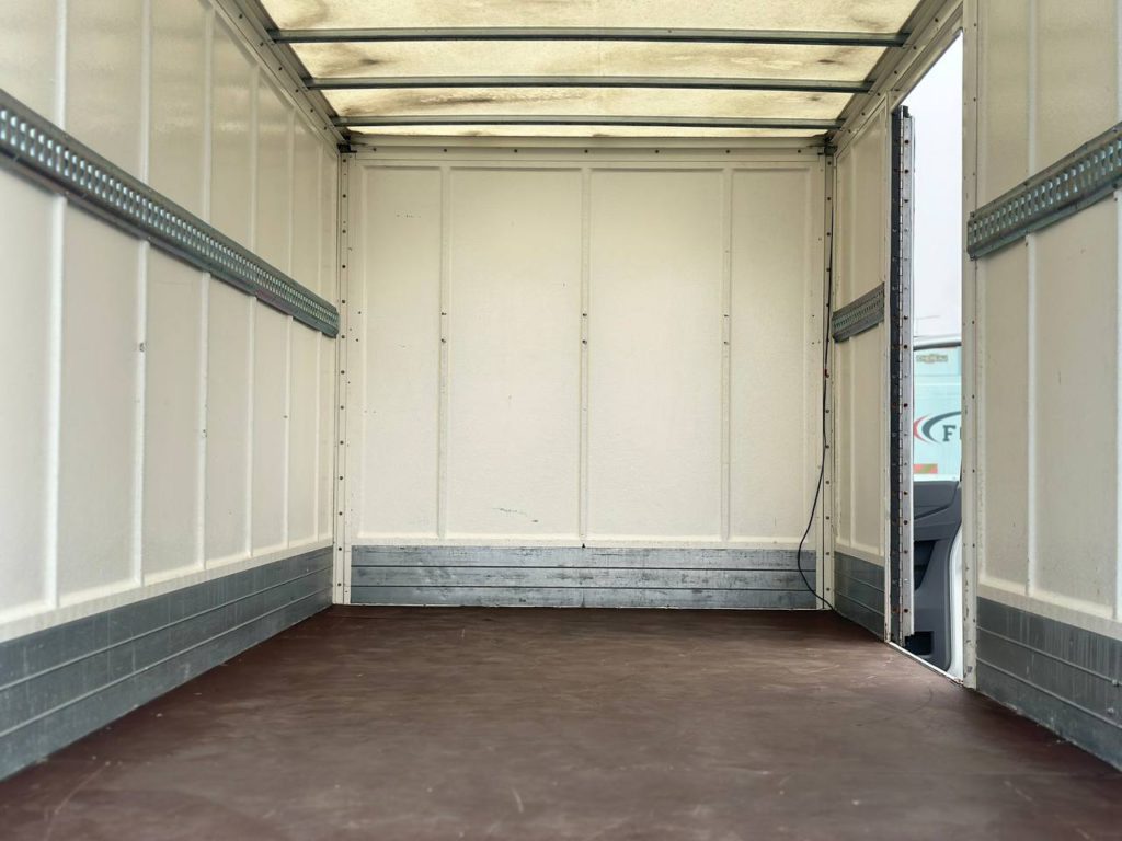 Volkswagen Crafter 2021