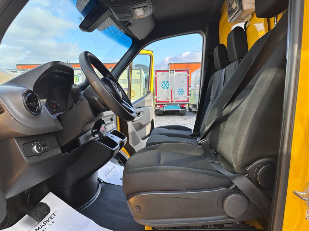 Mercedes-Benz Sprinter 2020