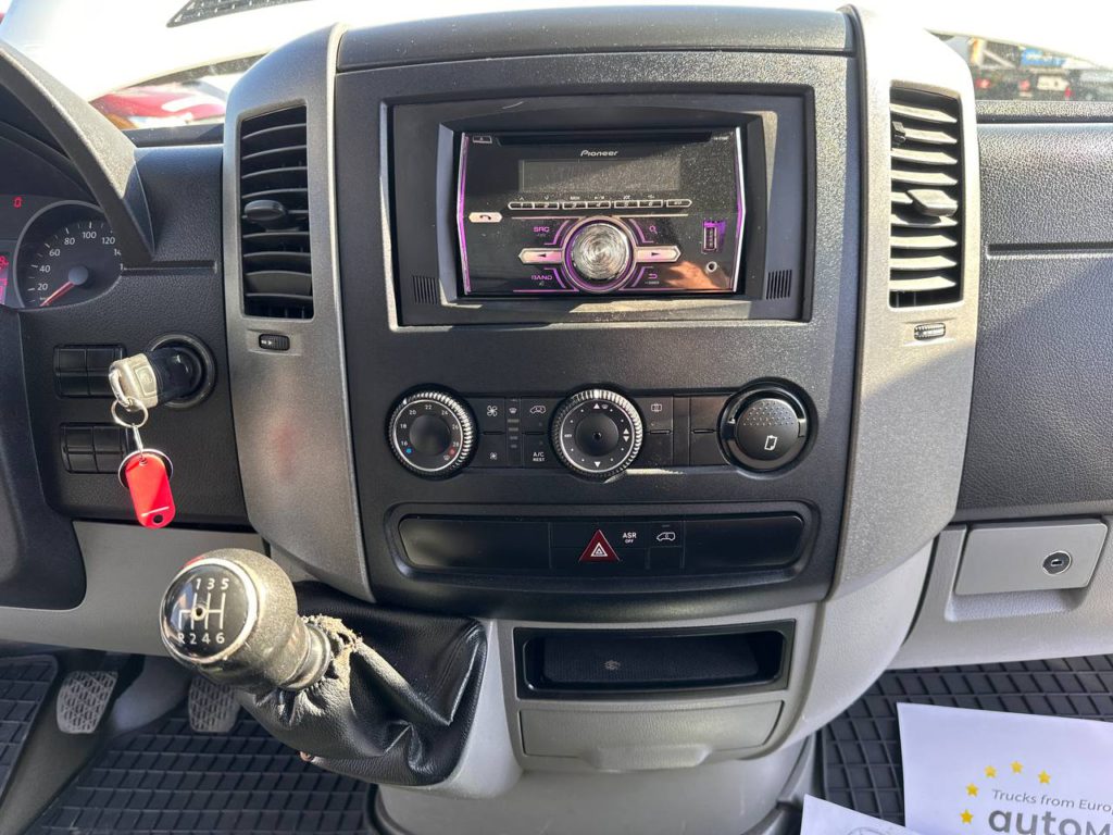 Volkswagen Crafter 2014