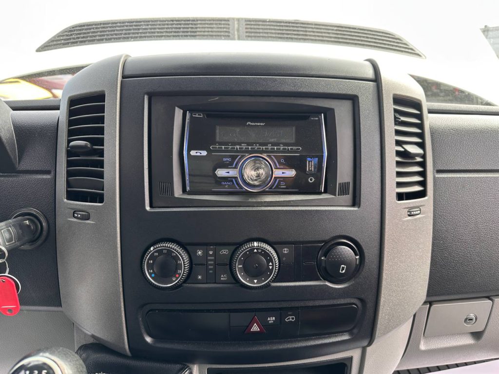 Volkswagen Crafter 2014