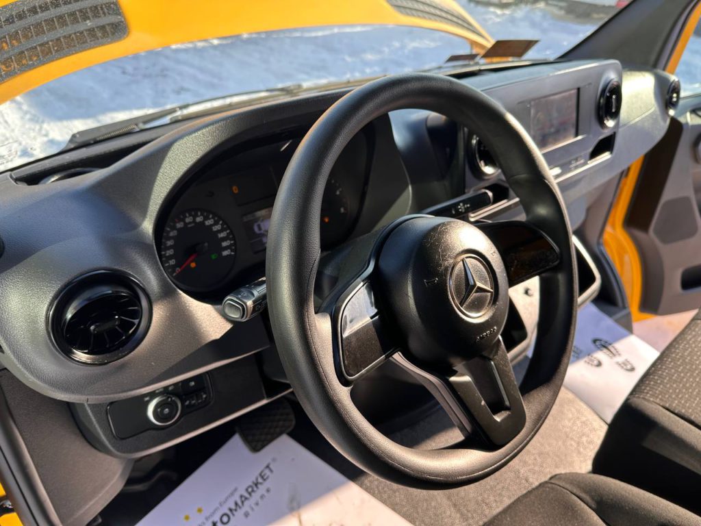 Mercedes-Benz Sprinter 2020