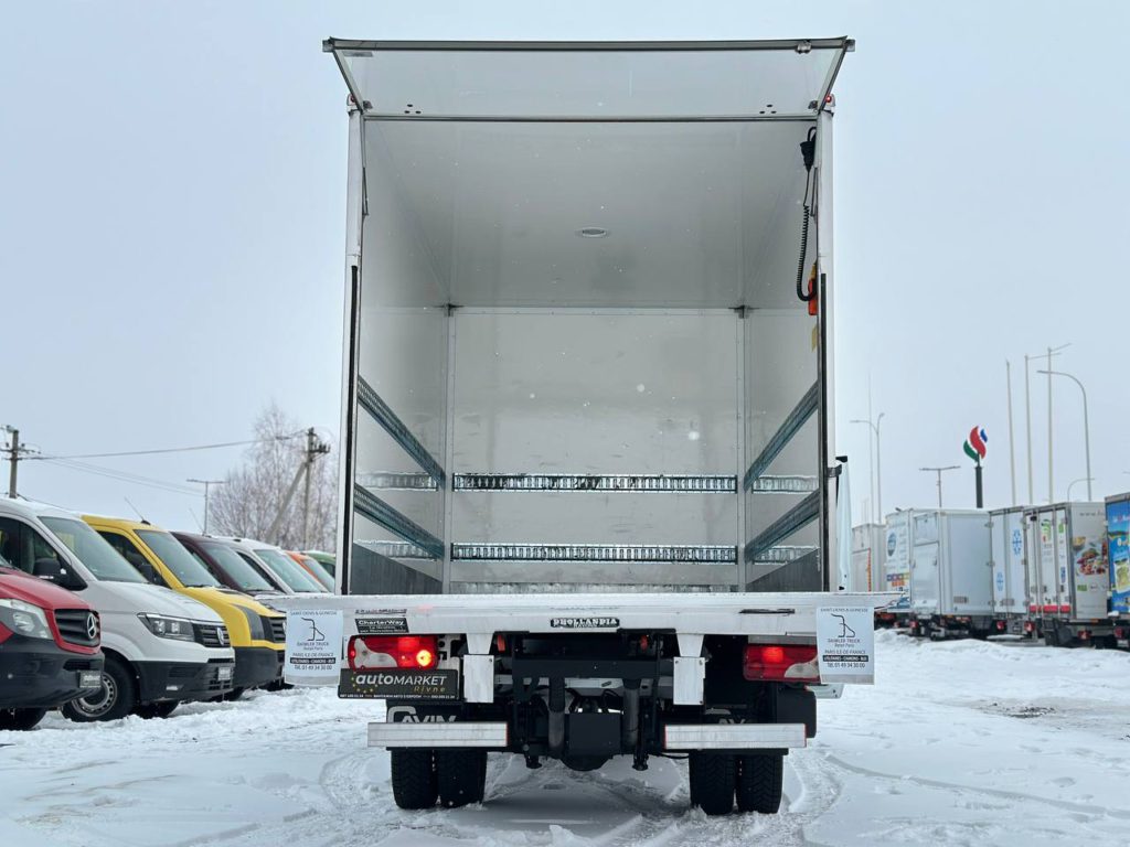 Mercedes-Benz Sprinter 2022