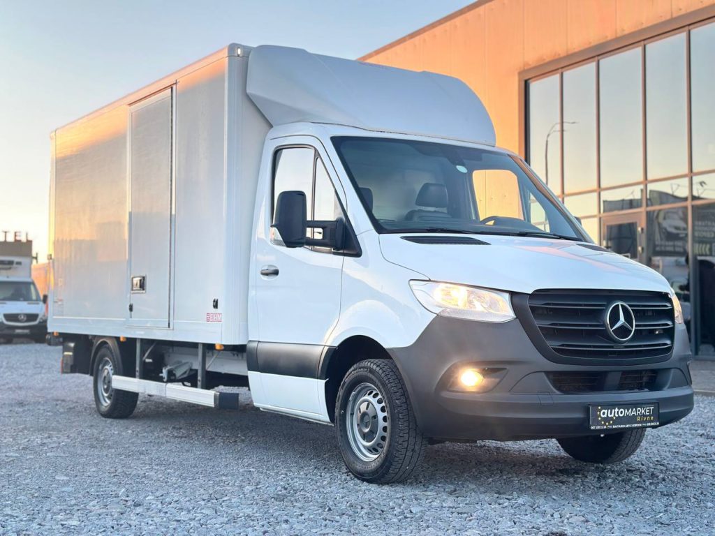 Mercedes-Benz Sprinter 2023