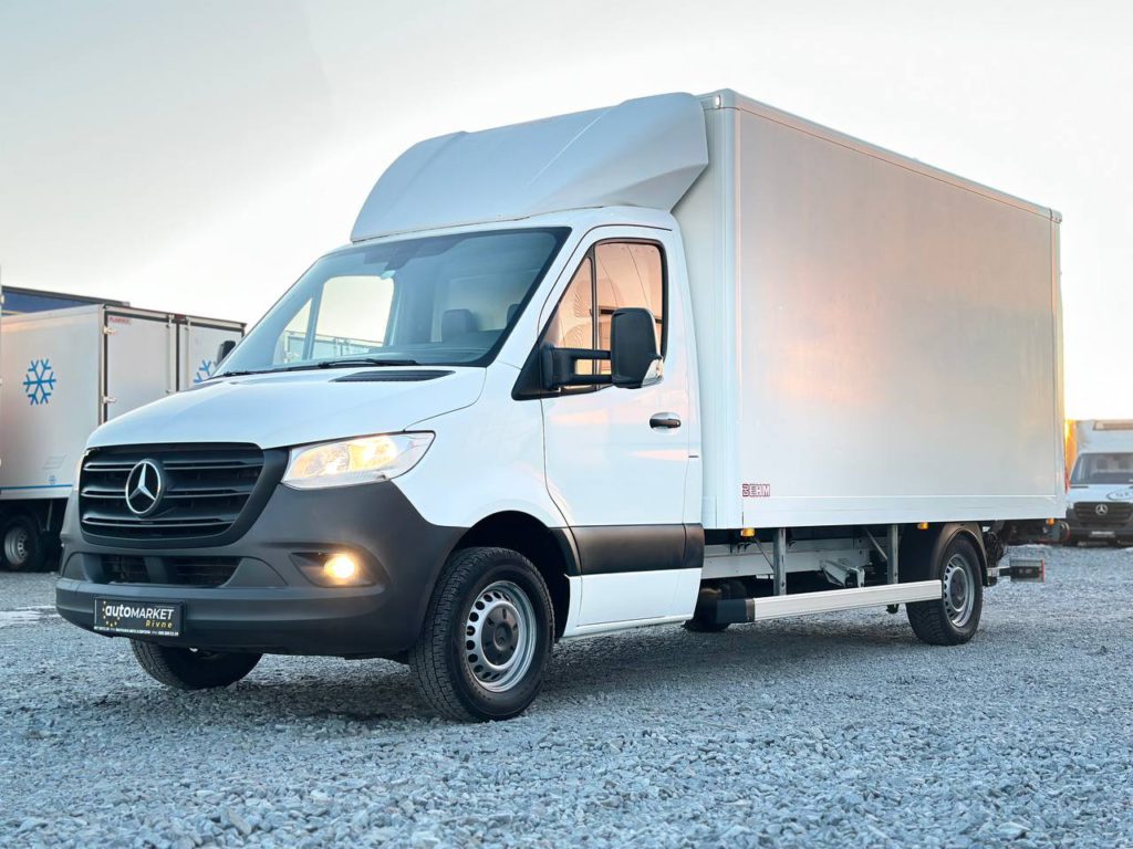Mercedes-Benz Sprinter 2023