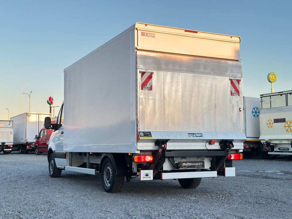 Mercedes-Benz Sprinter 2023