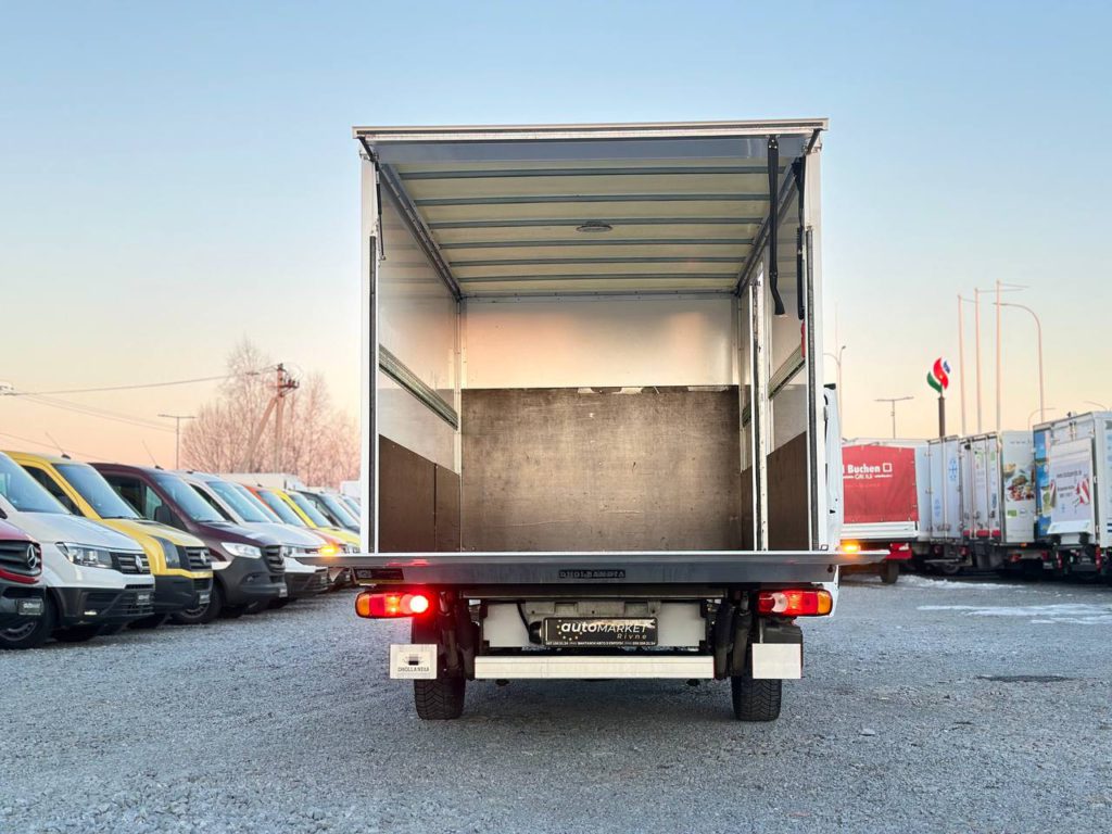 Mercedes-Benz Sprinter 2023