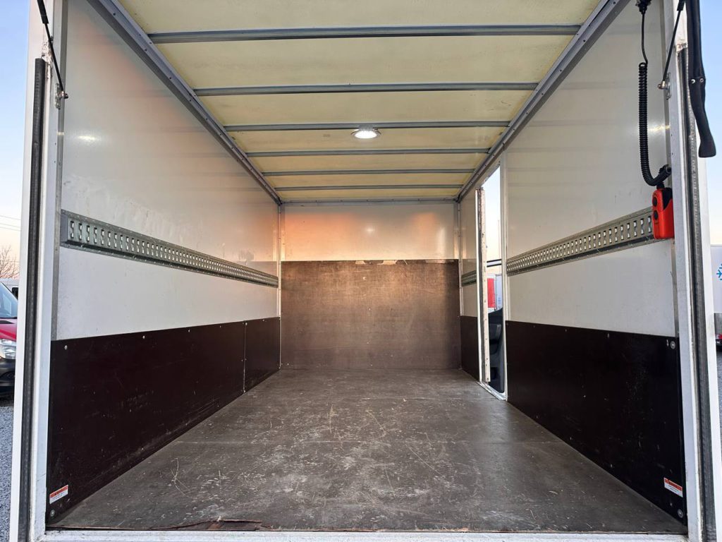 Mercedes-Benz Sprinter 2023