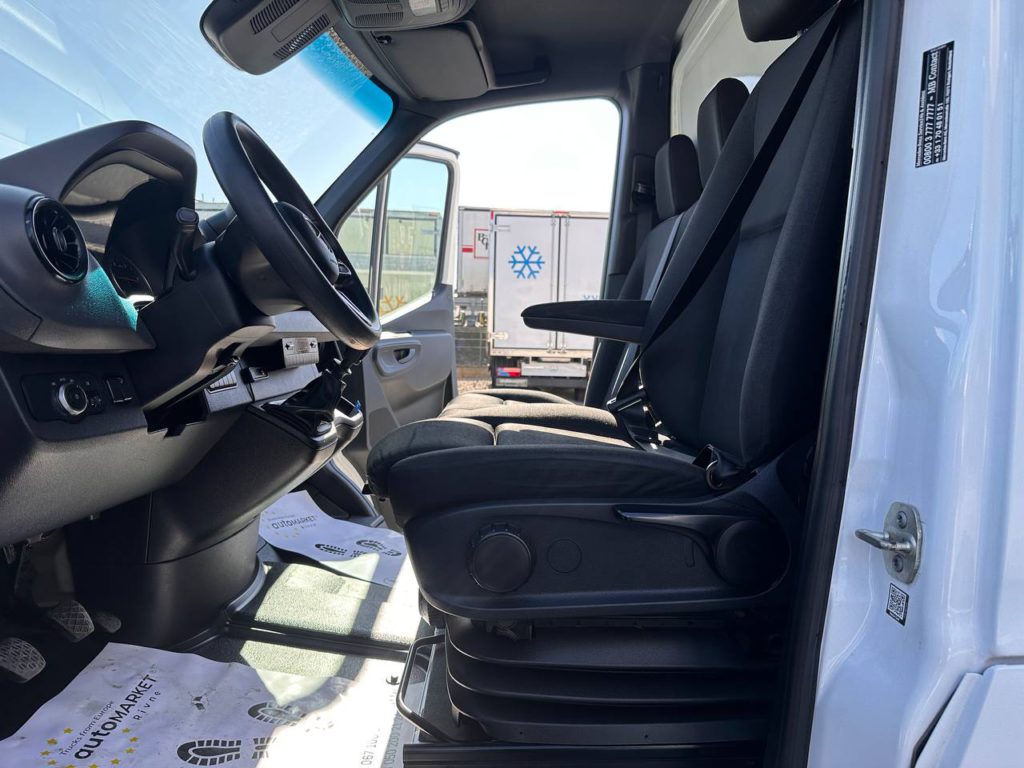 Mercedes-Benz Sprinter 2022