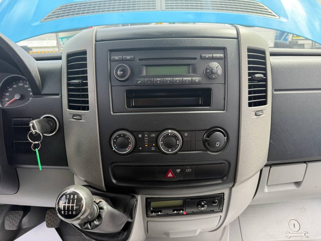 Volkswagen Crafter 2013