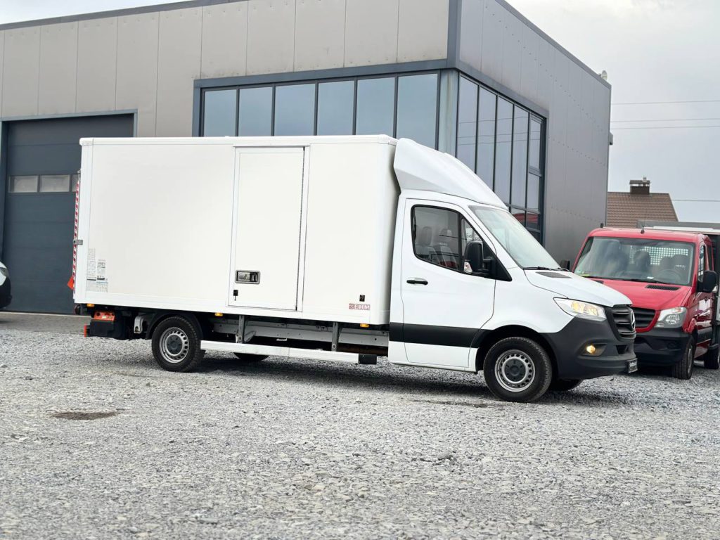 Mercedes-Benz Sprinter 2023