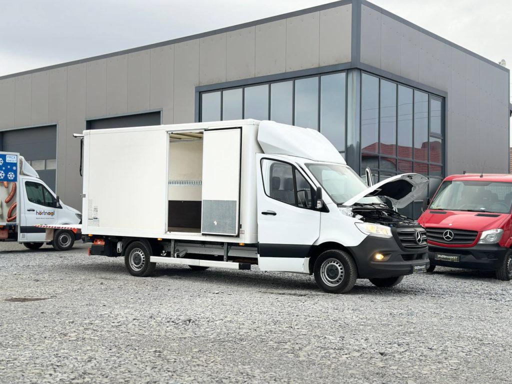 Mercedes-Benz Sprinter 2023