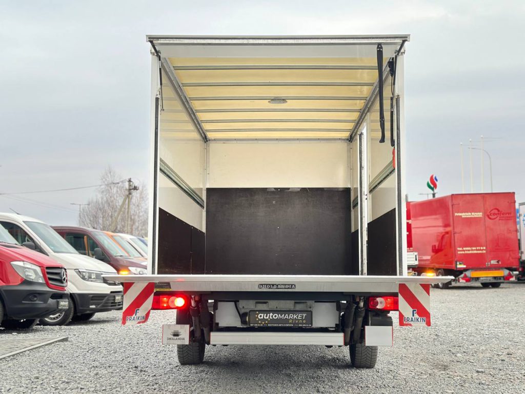 Mercedes-Benz Sprinter 2023