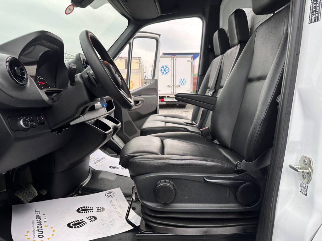 Mercedes-Benz Sprinter 2023