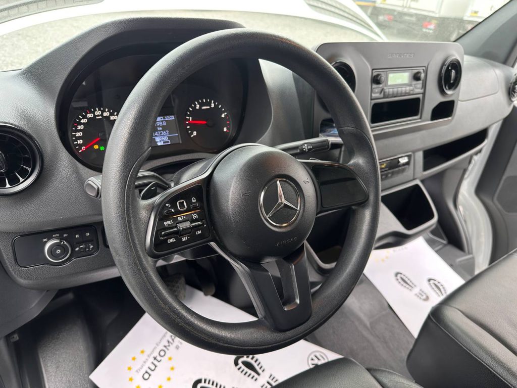 Mercedes-Benz Sprinter 2023